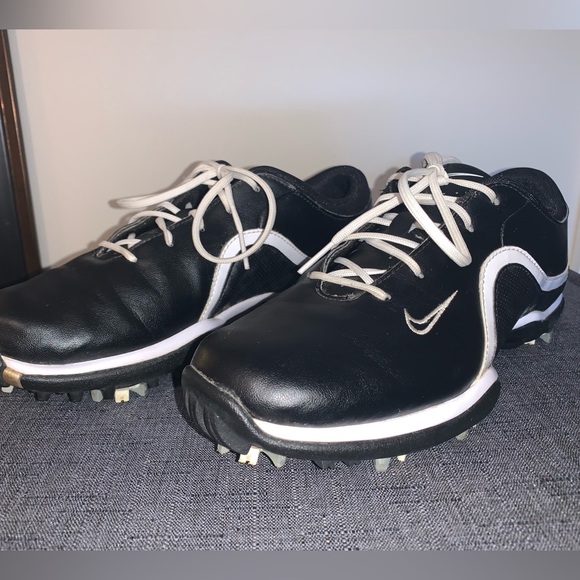 Nike Womens Leather Golf Shoe - Picture 3 of 11